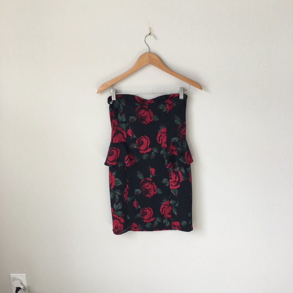 Dress - Picture 4 of 4